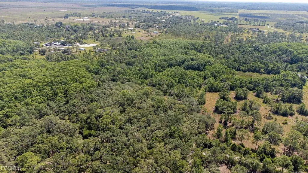 1 Catamount Road Labelle FL 33975