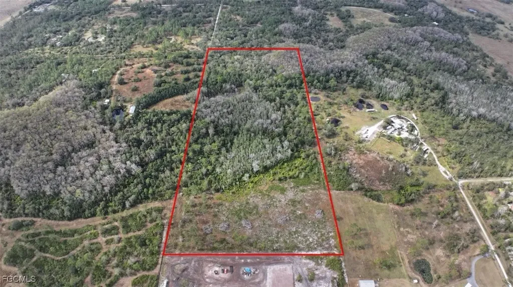 1 Catamount Road Labelle FL 33975