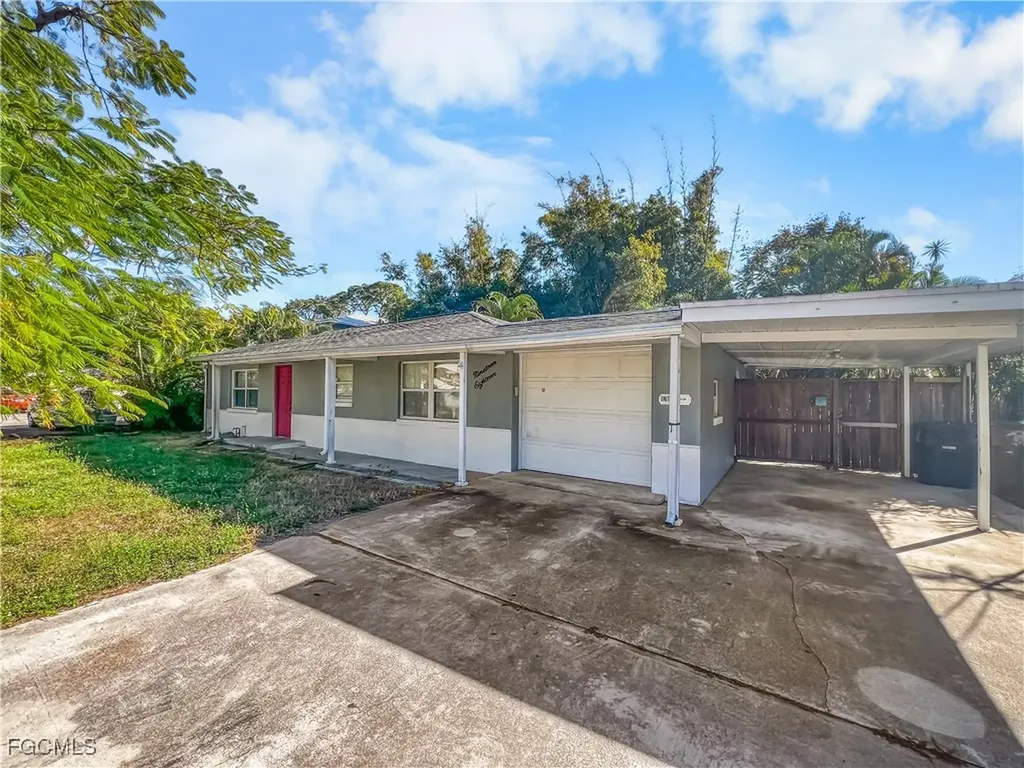 1918 Grace Avenue Fort Myers FL 33901