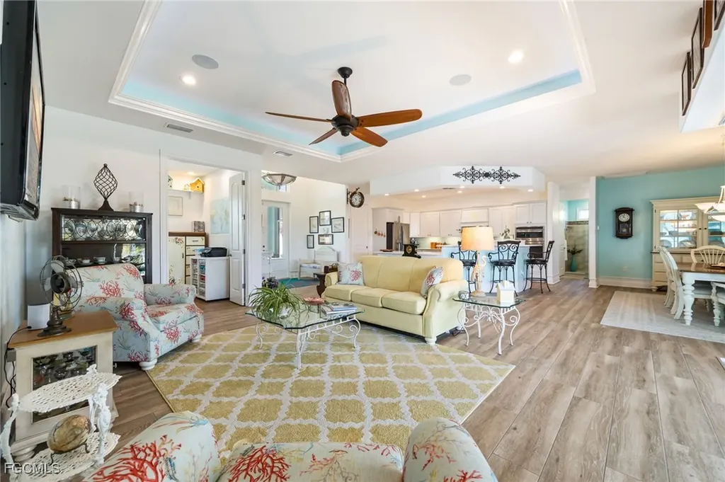 1309 NW 3rd Place Cape Coral FL 33993