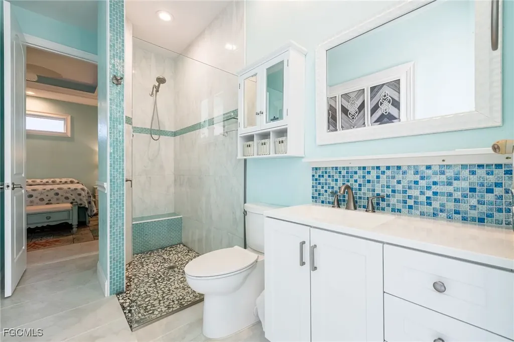 1309 NW 3rd Place Cape Coral FL 33993