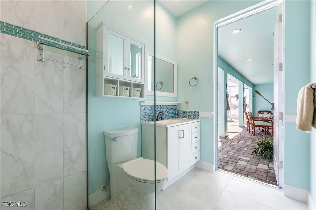 1309 NW 3rd Place Cape Coral FL 33993