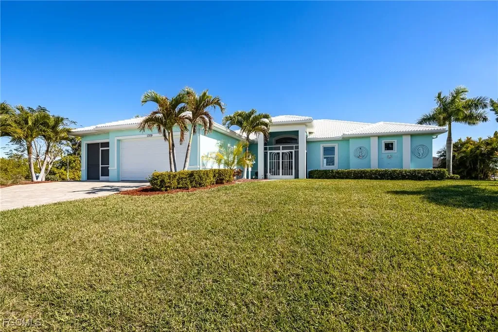1309 NW 3rd Place Cape Coral FL 33993