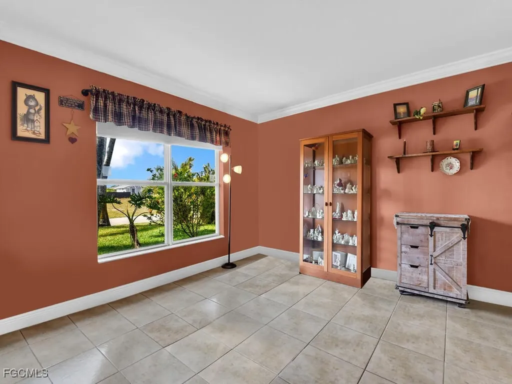 621 NW 28th Terrace Cape Coral FL 33993