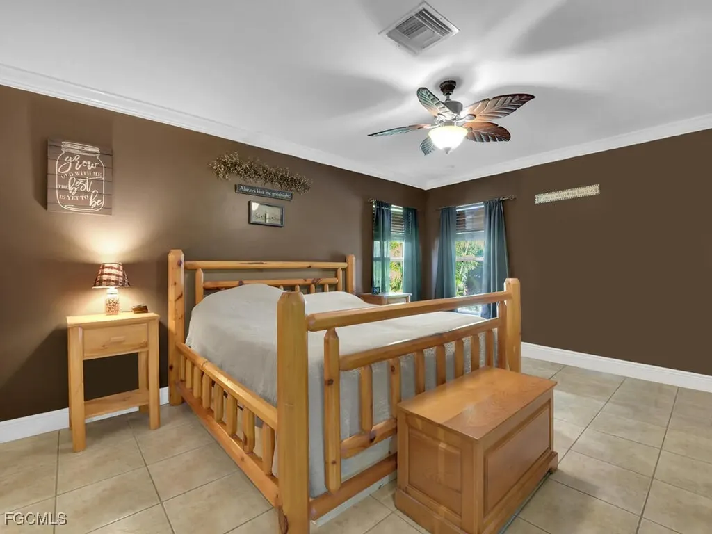 621 NW 28th Terrace Cape Coral FL 33993
