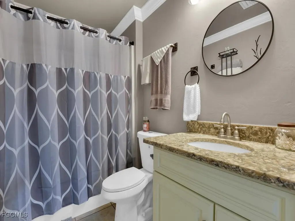 621 NW 28th Terrace Cape Coral FL 33993