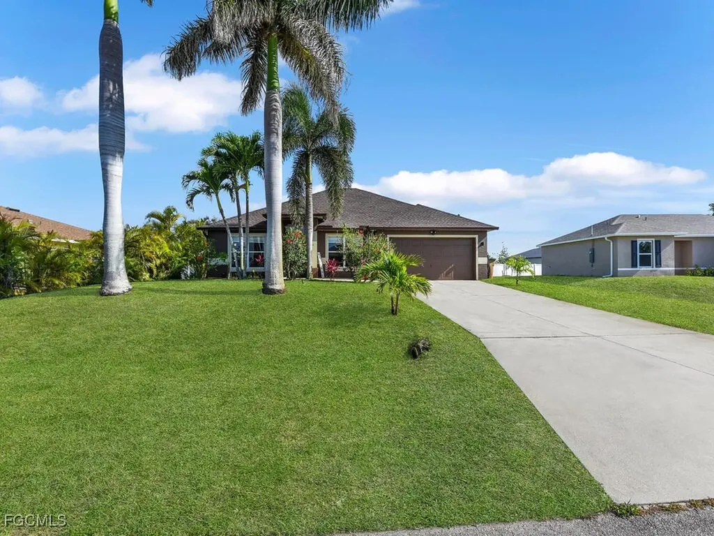 621 NW 28th Terrace Cape Coral FL 33993