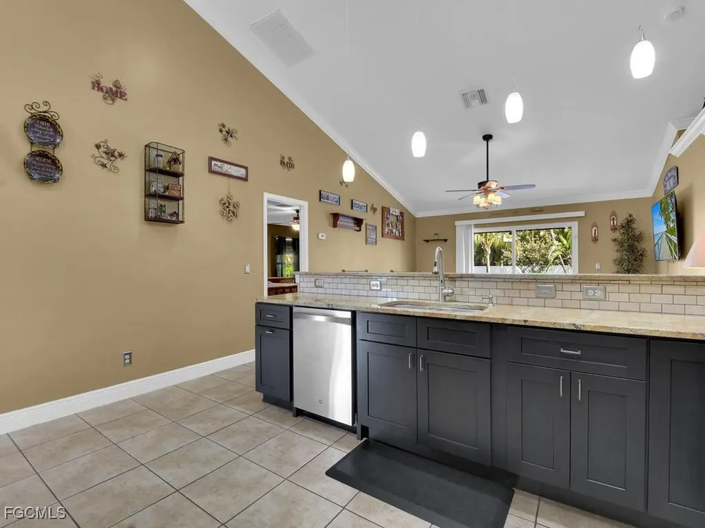 621 NW 28th Terrace Cape Coral FL 33993