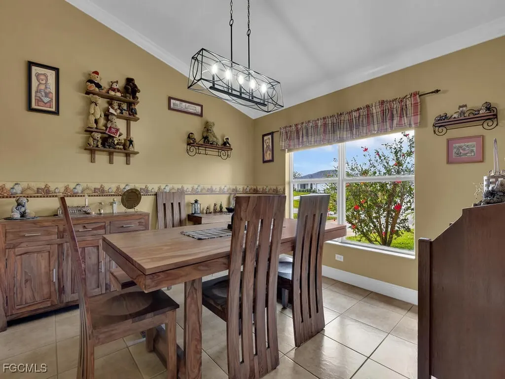 621 NW 28th Terrace Cape Coral FL 33993