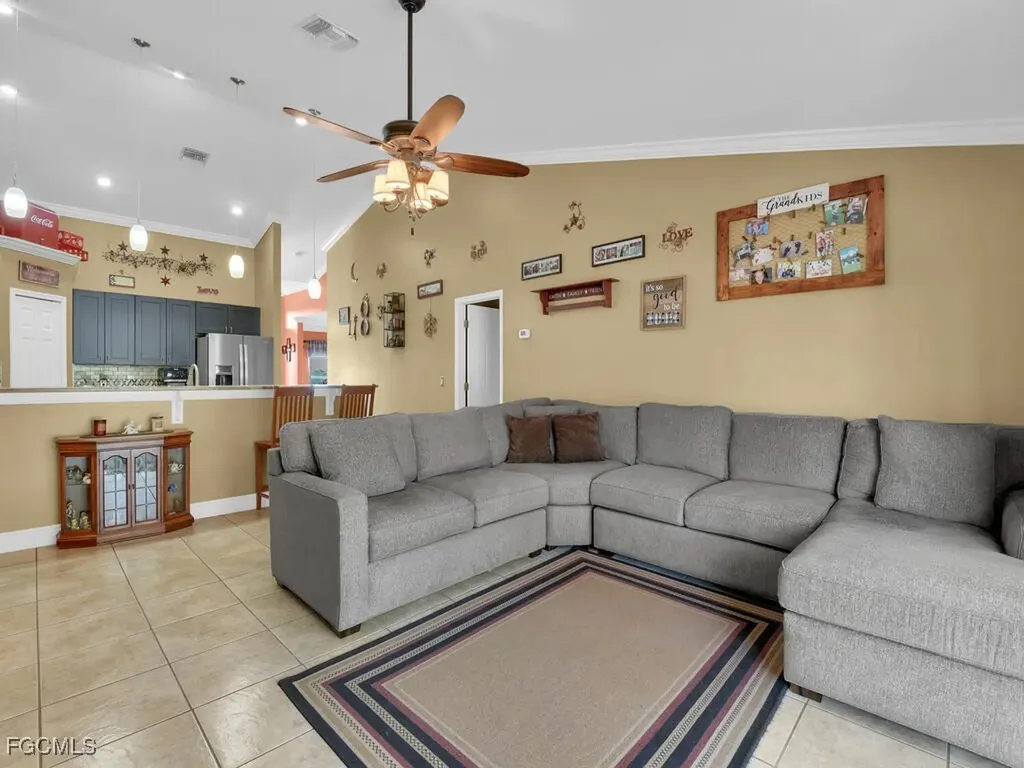 621 NW 28th Terrace Cape Coral FL 33993