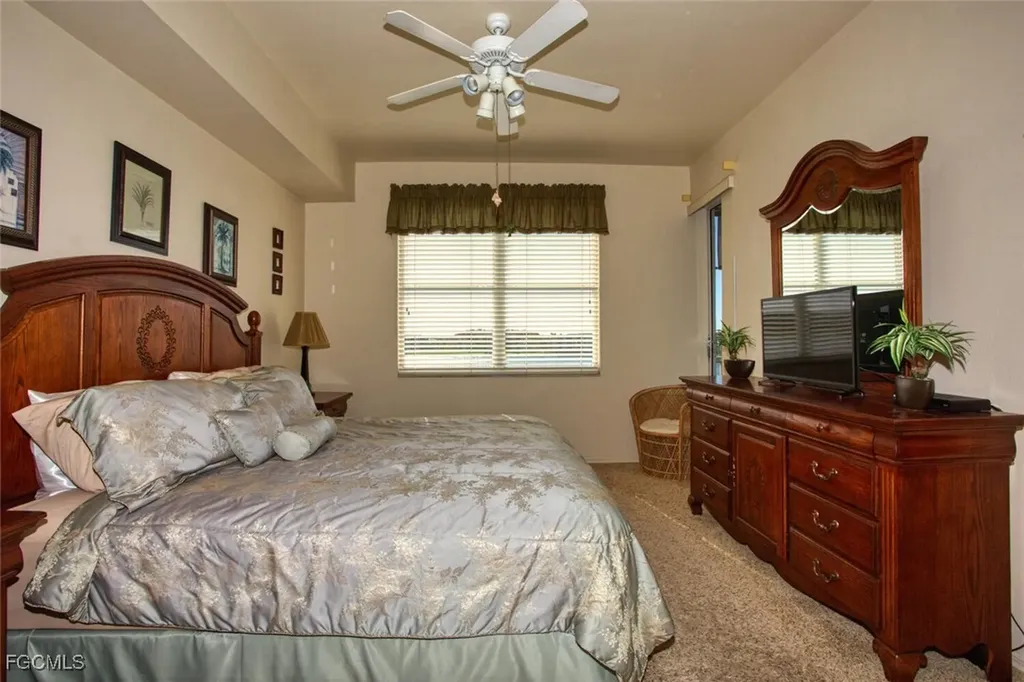 8056 Queen Palm Lane Fort Myers FL 33966