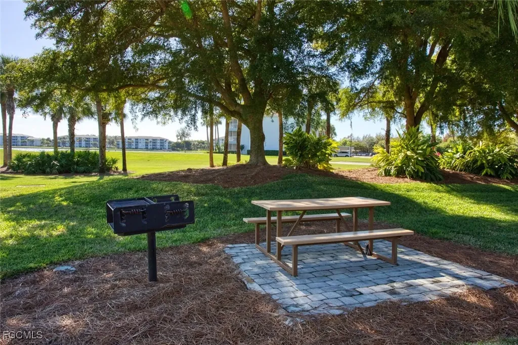 8056 Queen Palm Lane Fort Myers FL 33966