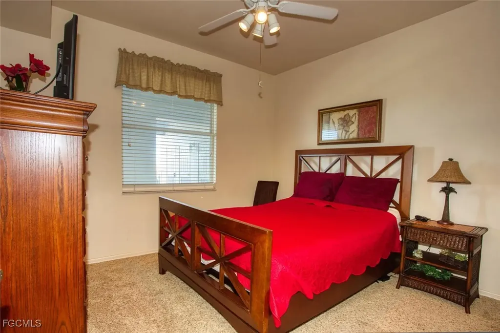 8056 Queen Palm Lane Fort Myers FL 33966