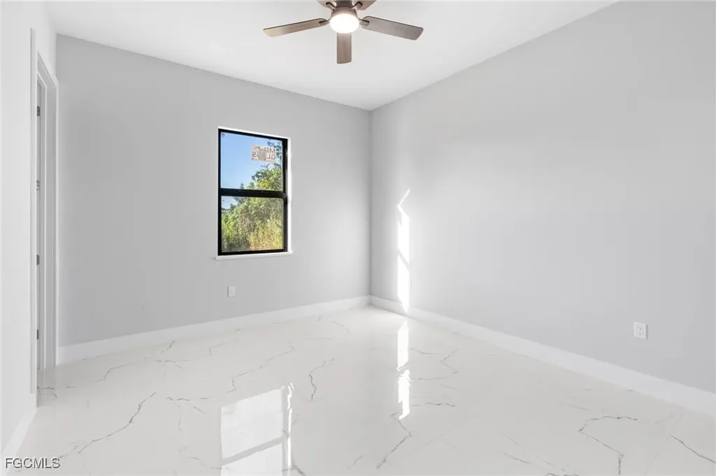 2603 3rd Street SW Lehigh Acres FL 33976