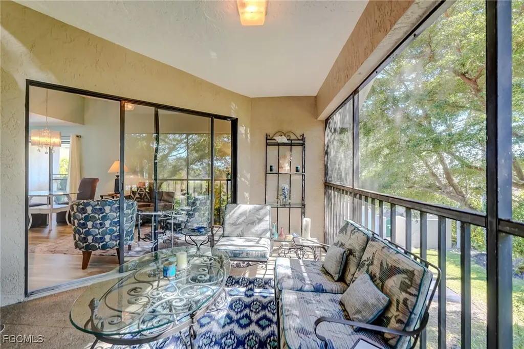 9623 Eaton Gardens Lane Fort Myers FL 33919