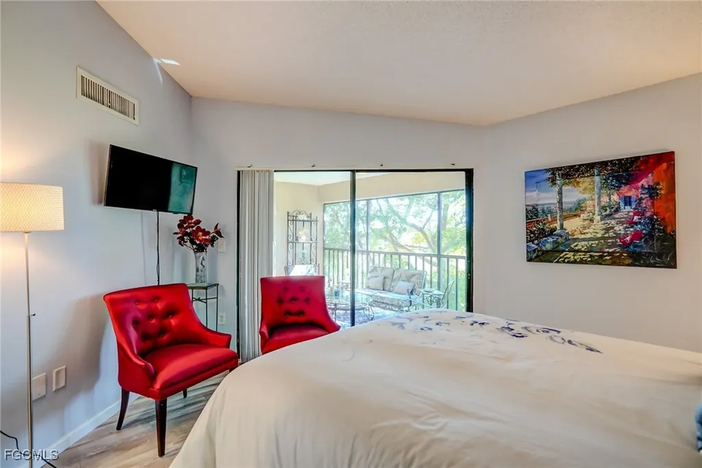 9623 Eaton Gardens Lane Fort Myers FL 33919