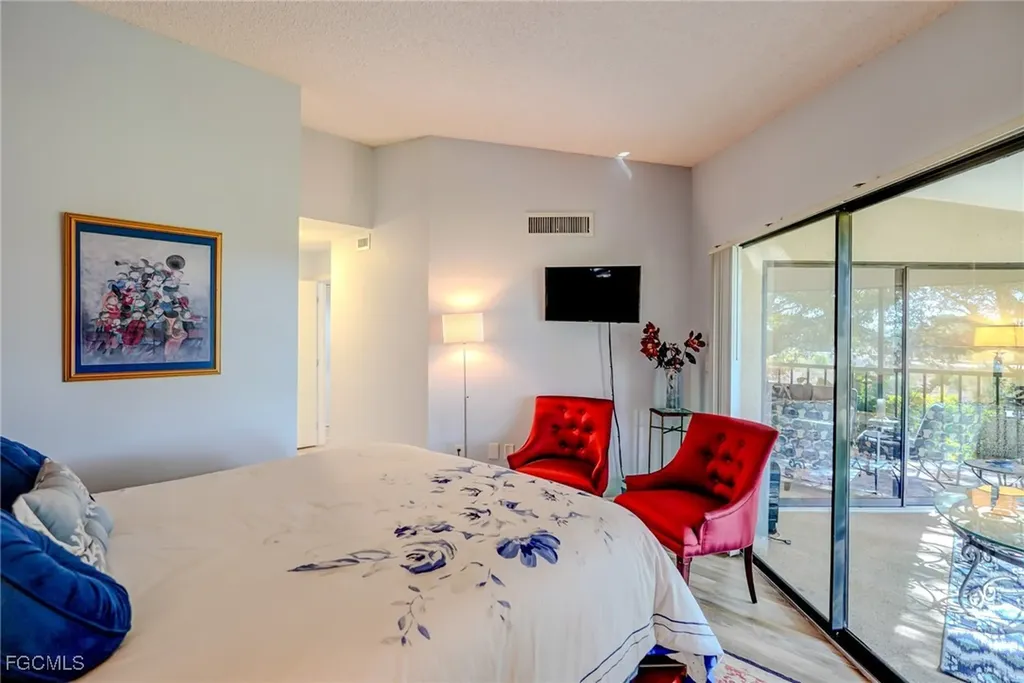 9623 Eaton Gardens Lane Fort Myers FL 33919