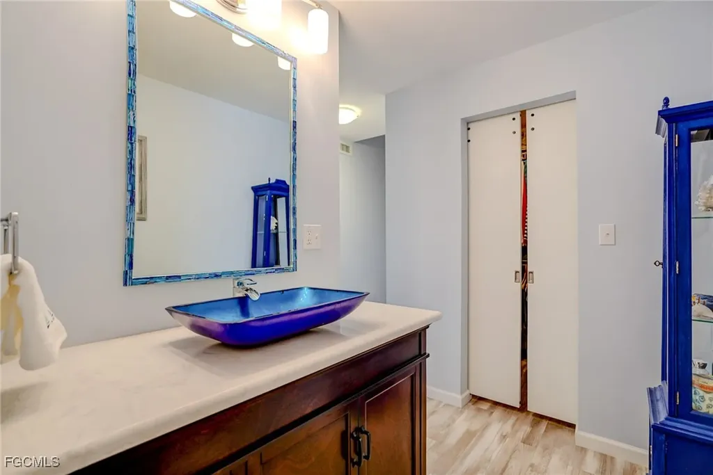 9623 Eaton Gardens Lane Fort Myers FL 33919