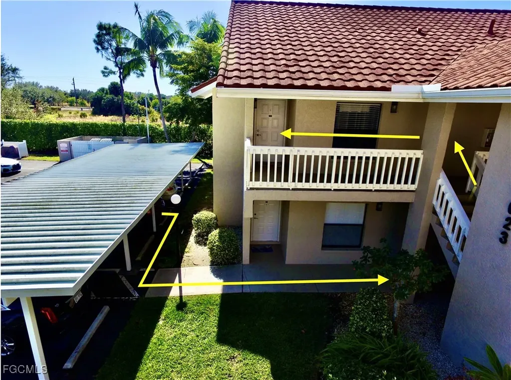 9623 Eaton Gardens Lane Fort Myers FL 33919