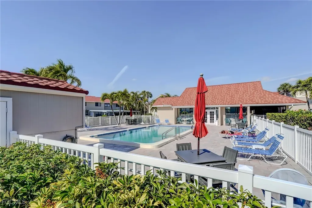 9623 Eaton Gardens Lane Fort Myers FL 33919