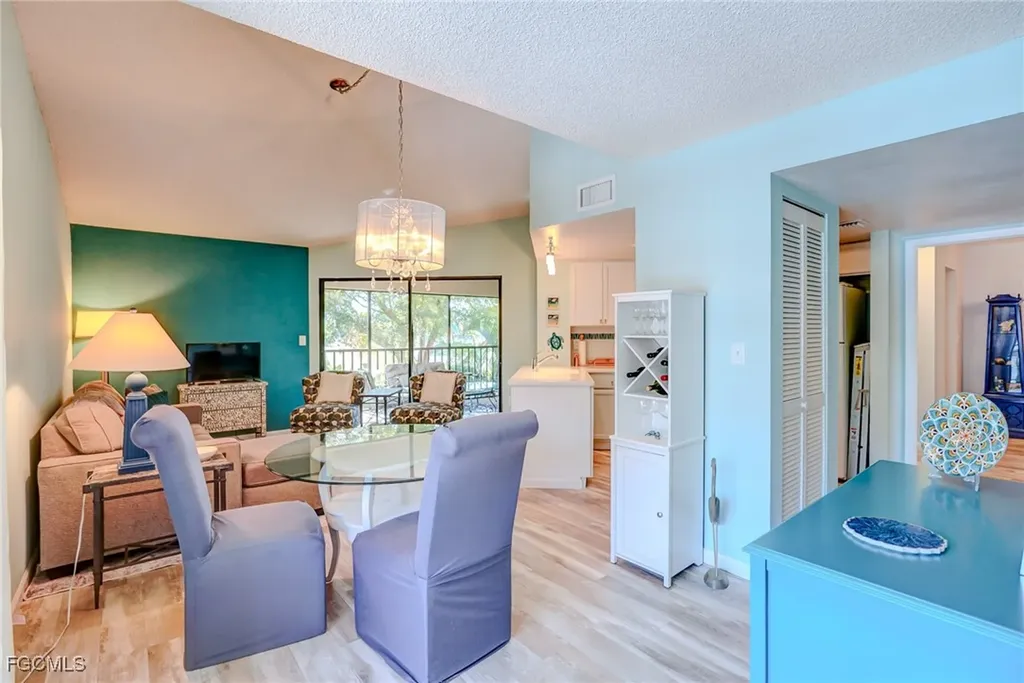 9623 Eaton Gardens Lane Fort Myers FL 33919