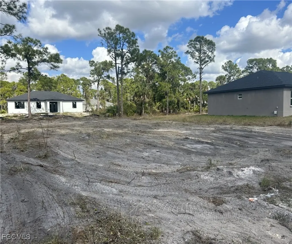 3404 72nd Street W Lehigh Acres FL 33971