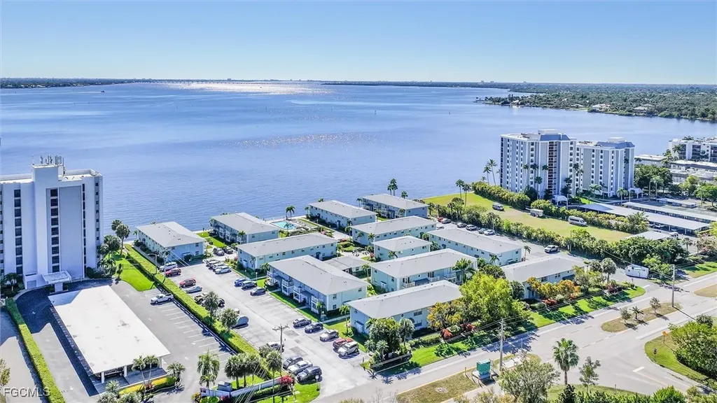 3340 N Key Drive North Fort Myers FL 33903