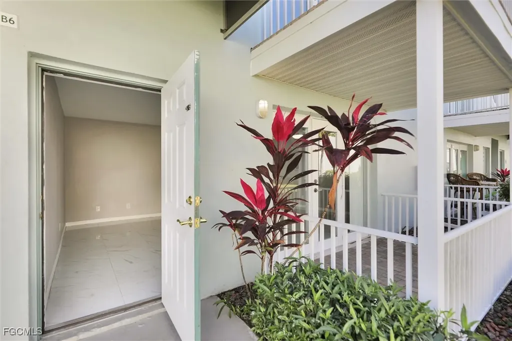 3340 N Key Drive North Fort Myers FL 33903