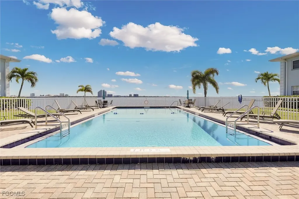 3340 N Key Drive North Fort Myers FL 33903