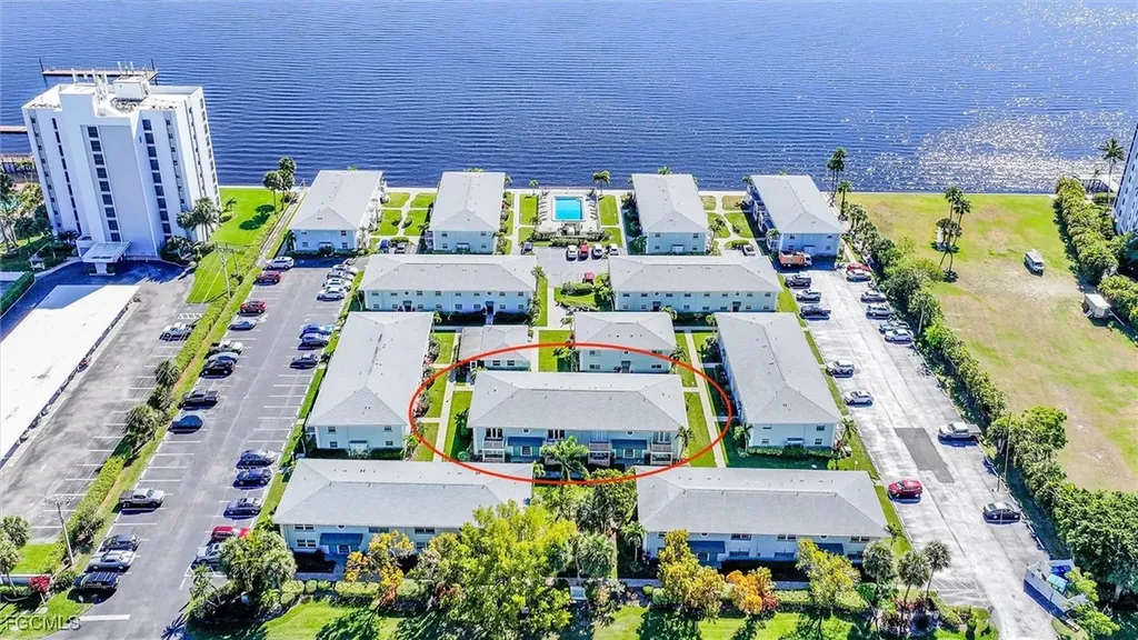 3340 N Key Drive North Fort Myers FL 33903