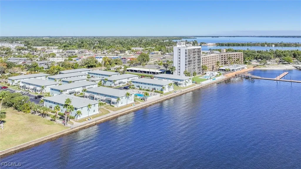 3340 N Key Drive North Fort Myers FL 33903