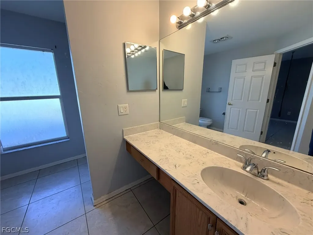 Cape Coral FL 33993