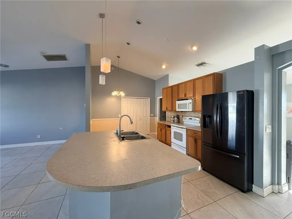 Cape Coral FL 33993