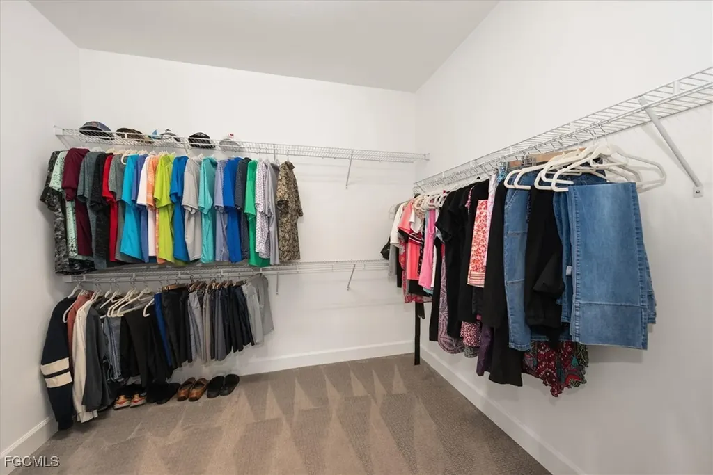 17126 Oakstead Drive Alva FL 33920