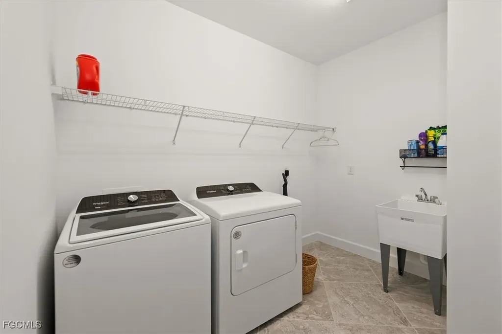 17126 Oakstead Drive Alva FL 33920