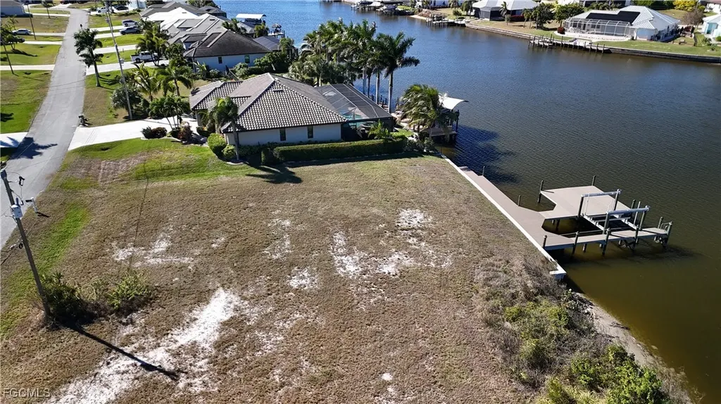 3527 NW 21st Terrace Cape Coral FL 33993