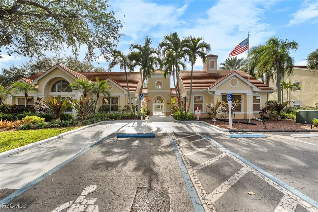12601 Equestrian Circle Fort Myers FL 33907