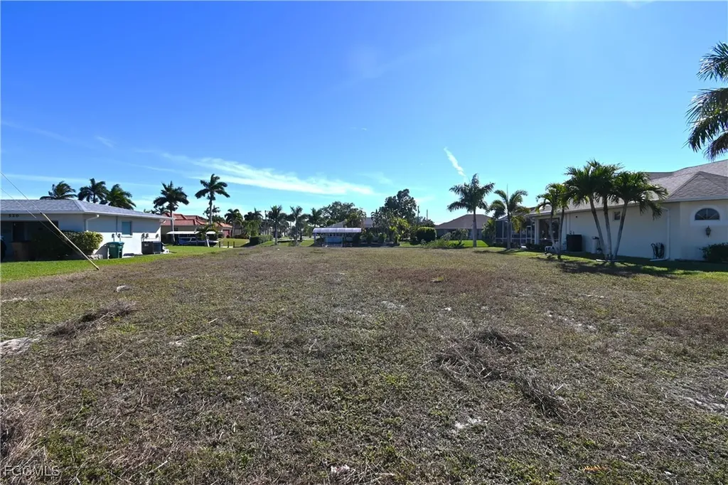524 Mohawk Parkway Cape Coral FL 33914