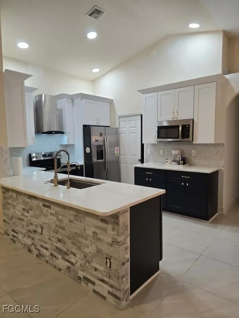 1842 Jovita Avenue Lehigh Acres FL 33972