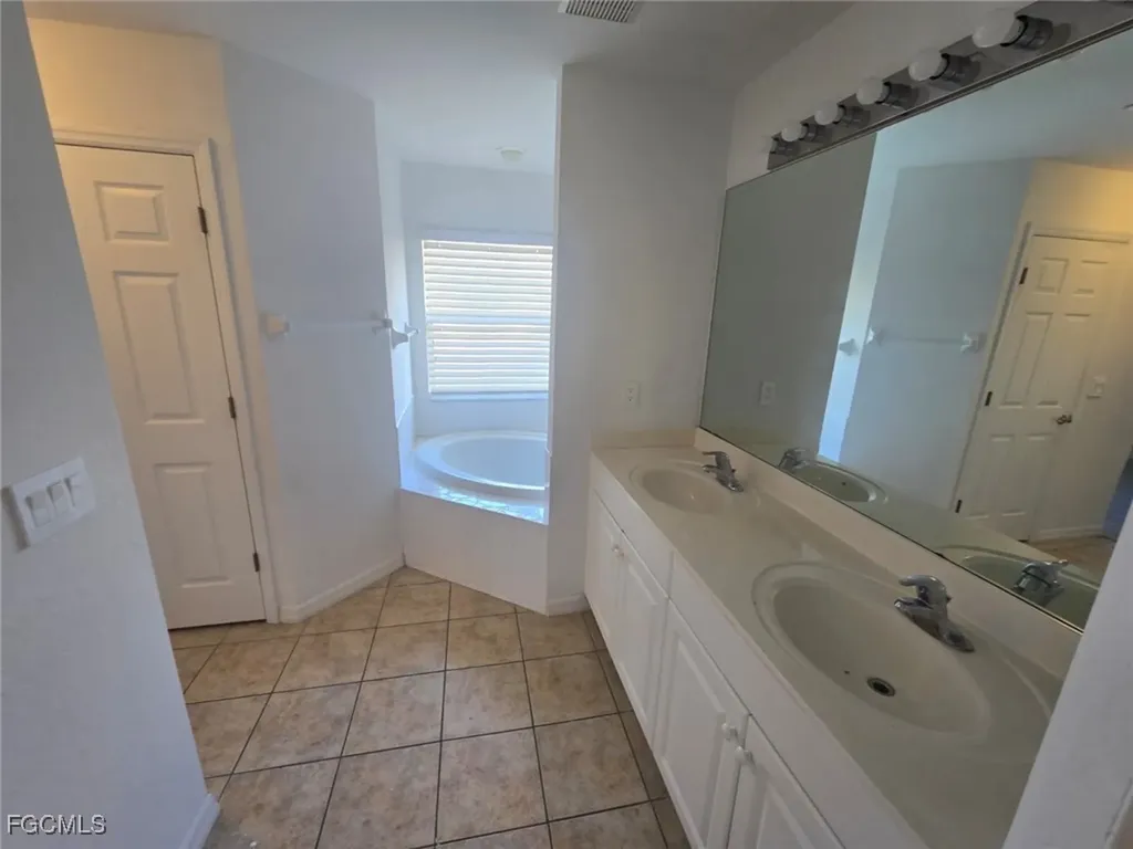 1842 Jovita Avenue Lehigh Acres FL 33972
