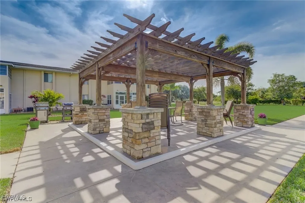 333 Joel Boulevard Lehigh Acres FL 33936