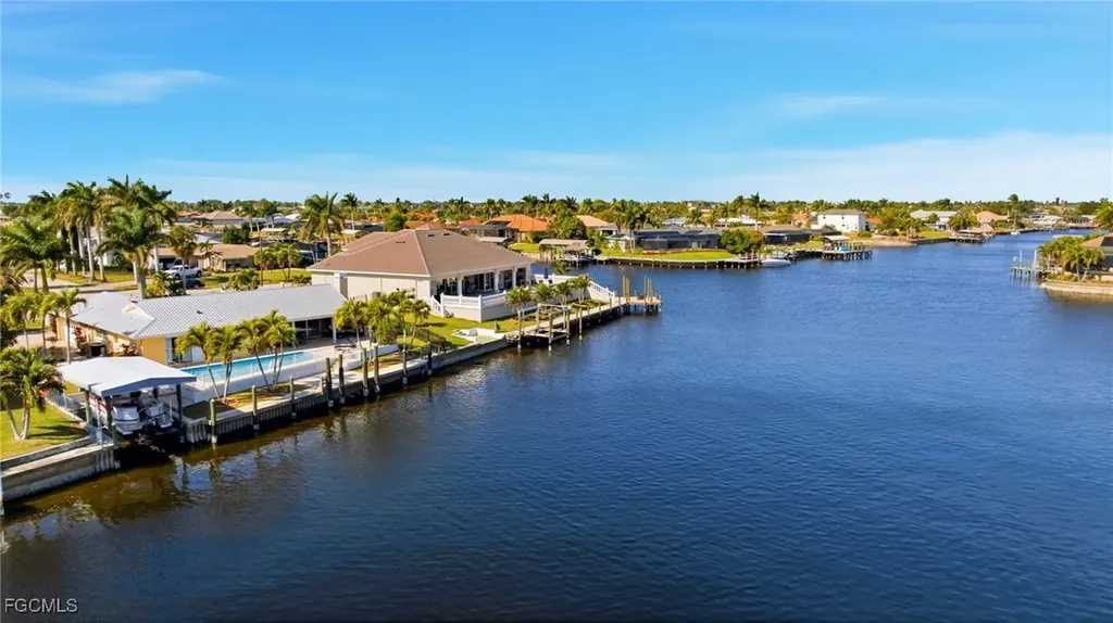 1755 SE 40th Terrace Cape Coral FL 33904