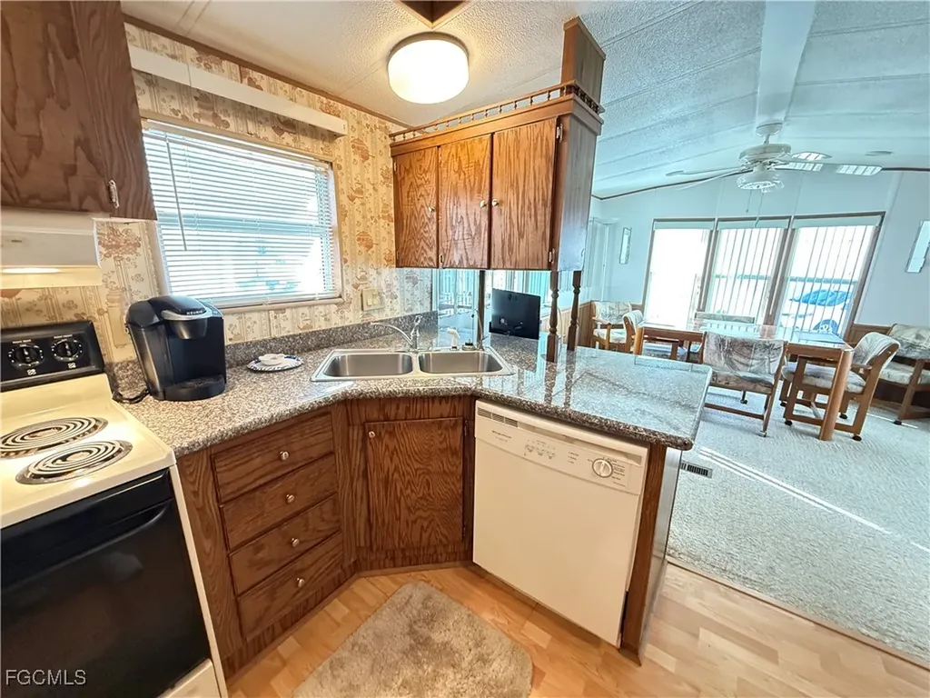 11182 Sunglow Lane Fort Myers FL 33908