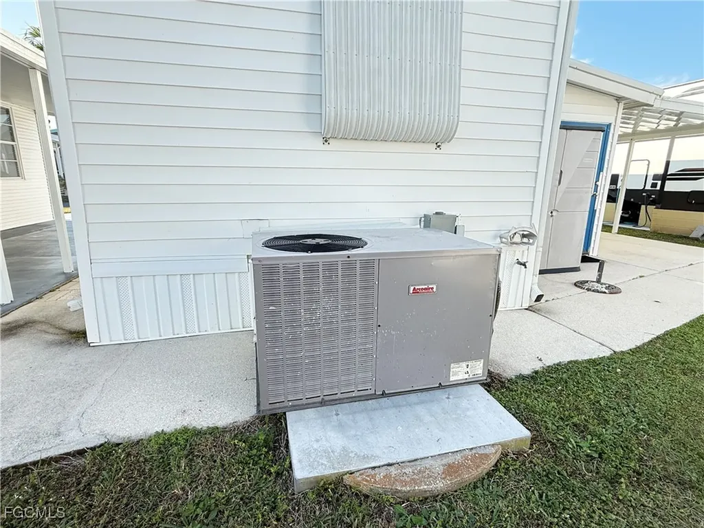 11182 Sunglow Lane Fort Myers FL 33908