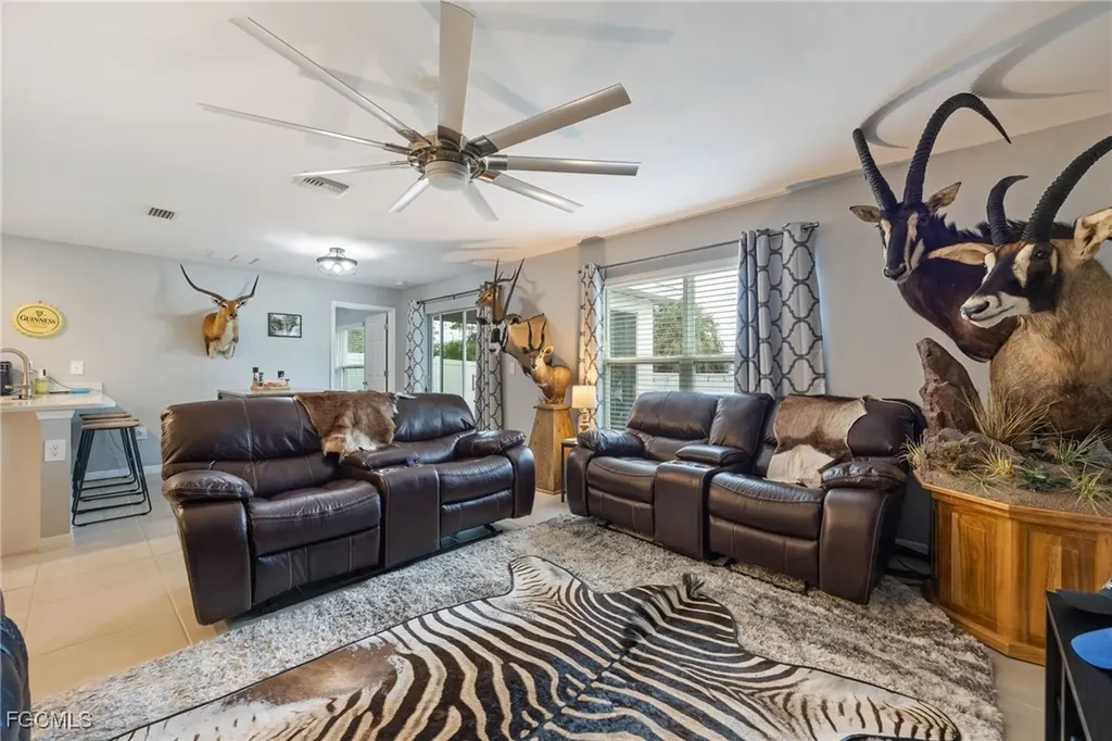 5014 Dania Circle Labelle FL 33935