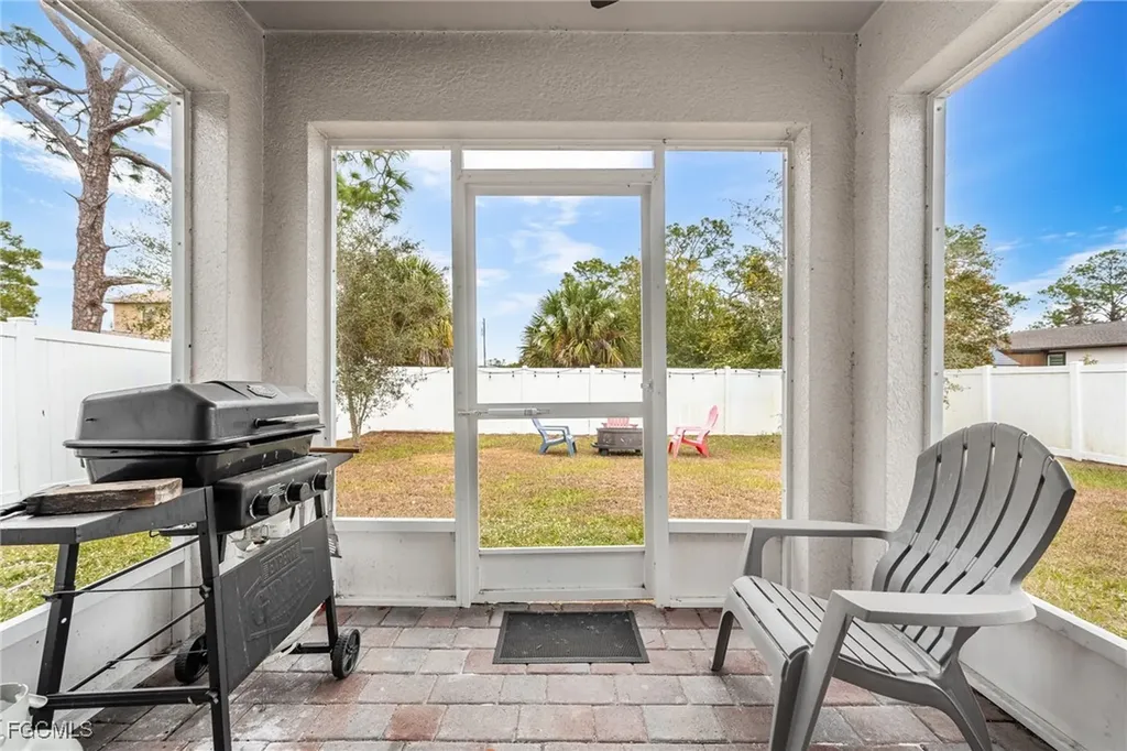 5014 Dania Circle Labelle FL 33935