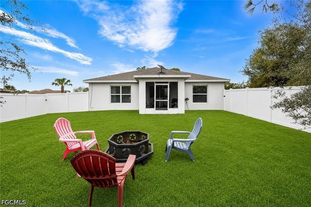 5014 Dania Circle Labelle FL 33935