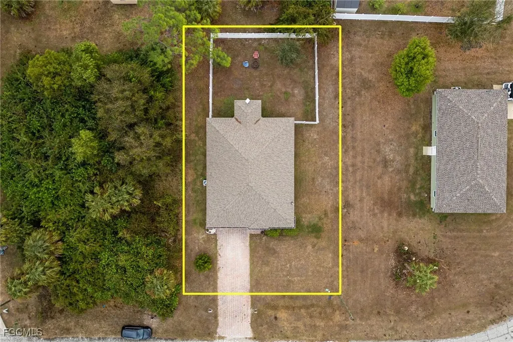 5014 Dania Circle Labelle FL 33935