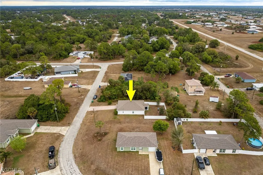 5014 Dania Circle Labelle FL 33935