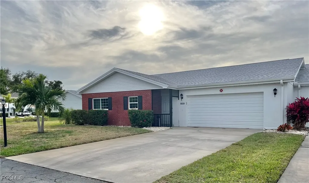 6986 Winkler Road Fort Myers FL 33919